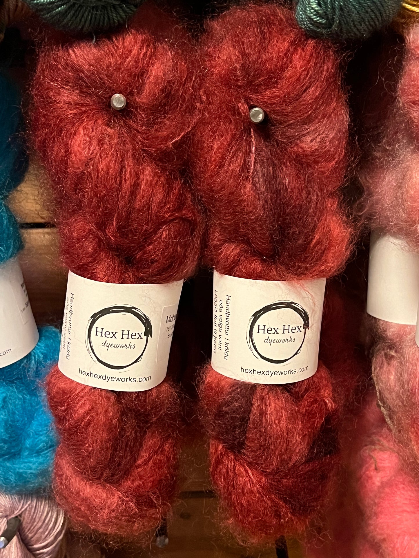 Halla - mohair fluff DK