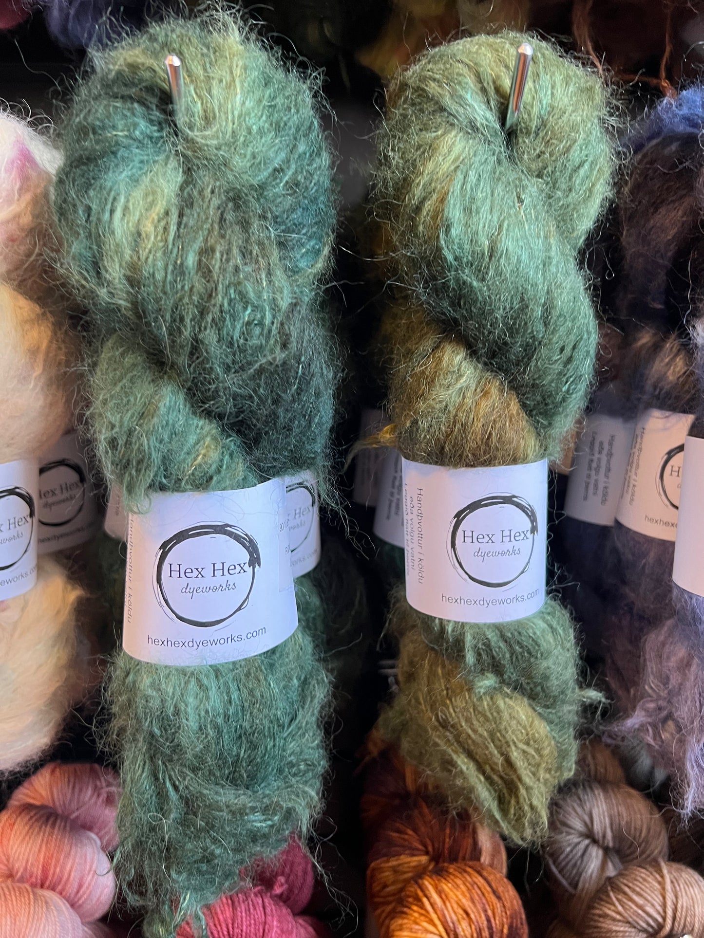 Móðir jörð í 90/10 baby suri alpaca/silki brushed