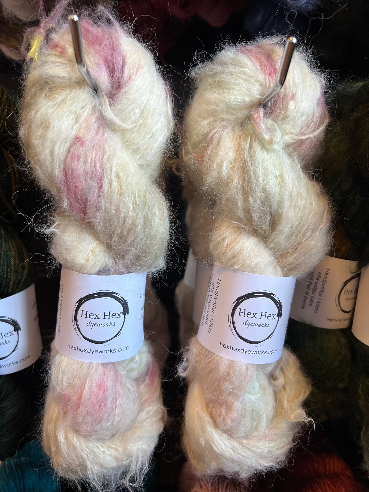 Djákninn á Myrká í 90/10 baby suri alpaca/silki brushed